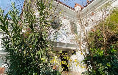 Ayvalık Sahilkent Site içinde Dubleks Villa