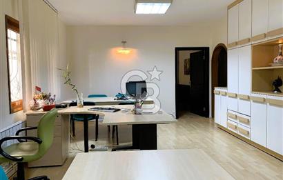 MEBUSEVLERİ ANITKABİR GİRİŞİNDE OTOPARKLI KOMBİLİ KİRALIK OFİS