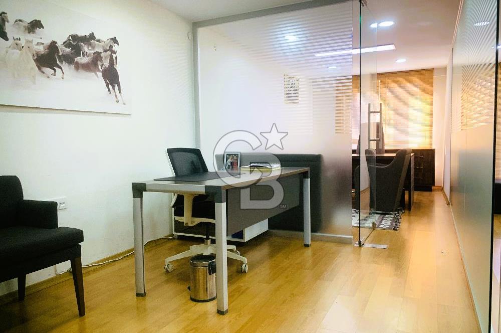 MEBUSEVLERİ ANITKABİR YANI ASANSÖRLÜ KAPALI OTOLU SATILIK DAİRE