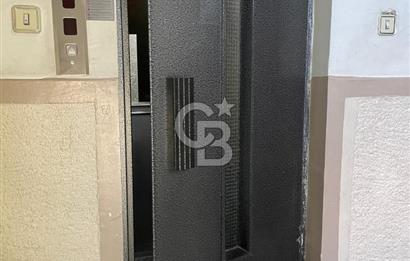 Emek Mahallesi Kırlangıç Evleri Sitesi'nde 4+1 Satılık Daire