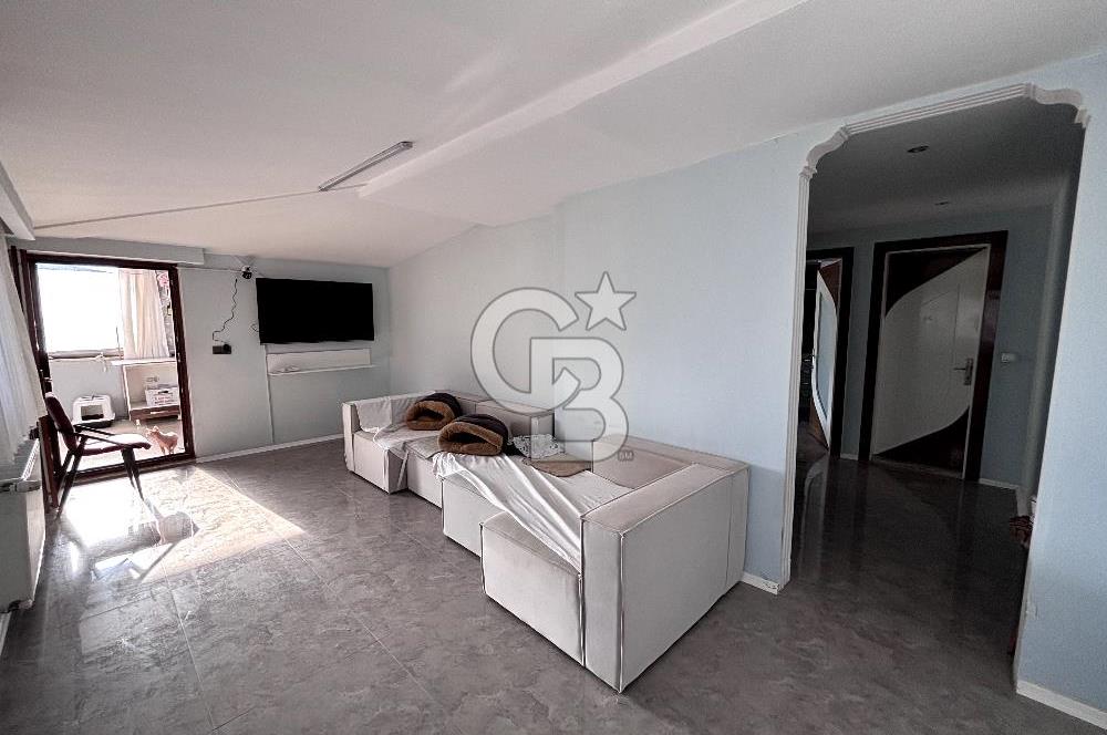 Dokuzkavaklar Mahallesinde 200 m2 Dubleks Satılık Daire