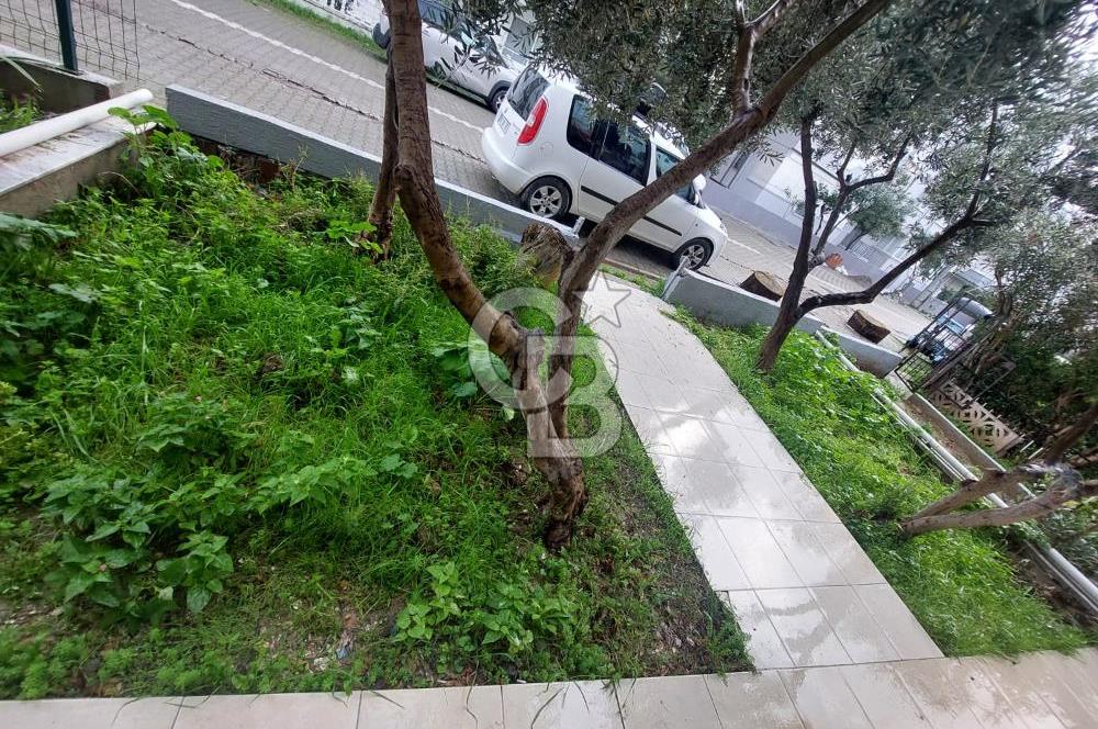 Balıkesir Ayvalık Küçükköy mah Sarımsaklı satılık 1+1 bahçe katı