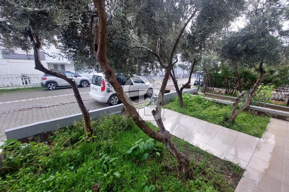 Balıkesir Ayvalık Küçükköy mah Sarımsaklı satılık 1+1 bahçe katı