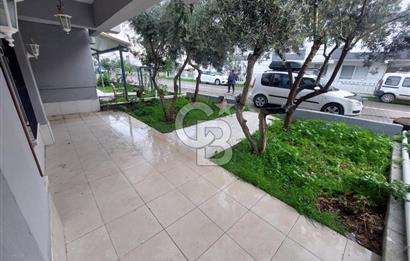 Balıkesir Ayvalık Küçükköy mah Sarımsaklı satılık 1+1 bahçe katı