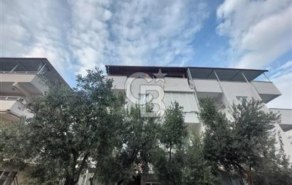 Balıkesir Ayvalık Küçükköy mah Sarımsaklı satılık 1+1 bahçe katı