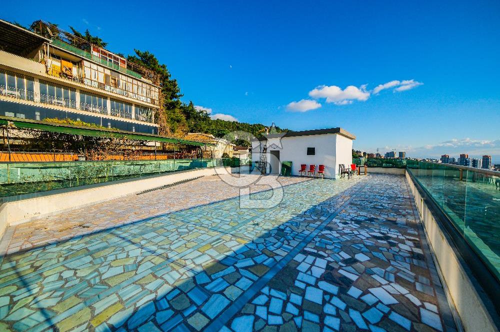 Kartal Yakacık Ayazma komple satılık 7 katlı bina 900 m2 kapalı