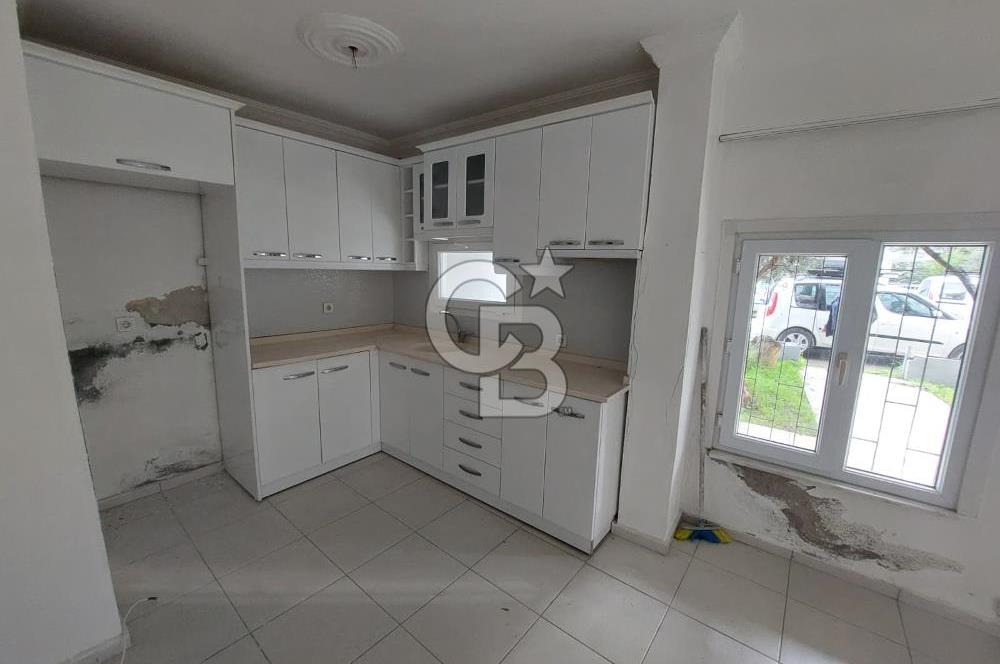 Balıkesir Ayvalık Küçükköy mah Sarımsaklı satılık 1+1 bahçe katı