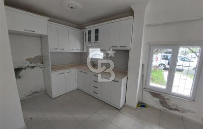 Balıkesir Ayvalık Küçükköy mah Sarımsaklı satılık 1+1 bahçe katı