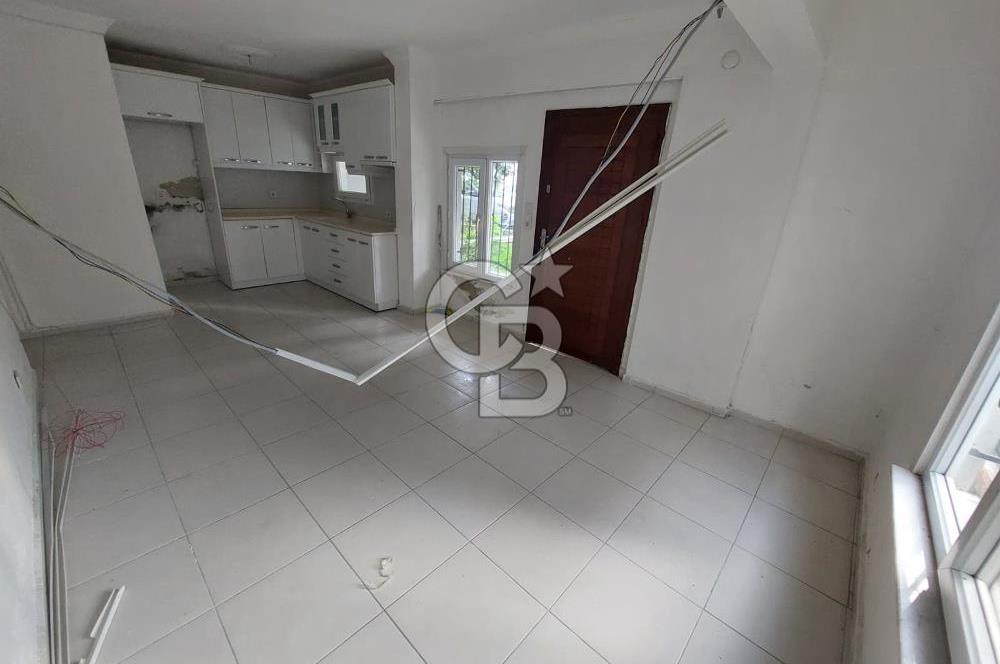 Balıkesir Ayvalık Küçükköy mah Sarımsaklı satılık 1+1 bahçe katı