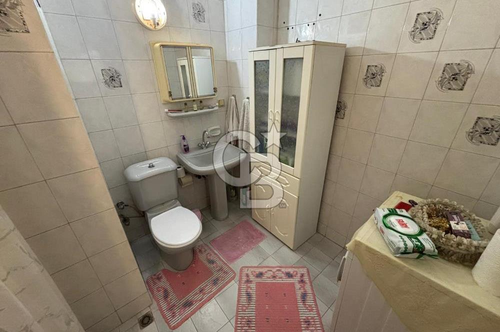 CB YALI'DAN MİTHATPAŞA CADDESİNDE 2+1 SATILIK DAİRE