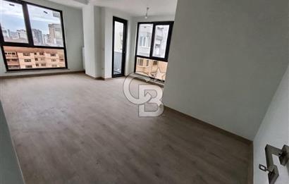 ŞENESENEVLER'DE SIFIR BİNADA 2+1 90M2 KİRALIK DAİRE