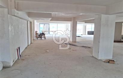 ULUBEY CADDE ÜZERİNDE 1.000 m² HER KULLANMA UYGUN KİRALIK DÜKKAN