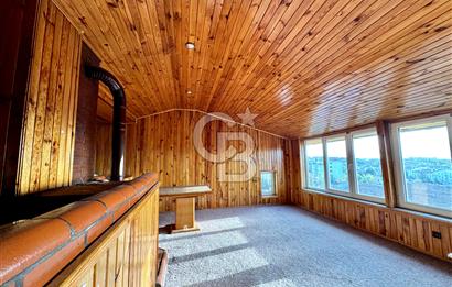 KOMPLE YENİLENEN TERASLI TRİPLEKS METROYA 10DK!