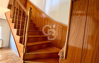 KOMPLE YENİLENEN TERASLI TRİPLEKS METROYA 10DK!