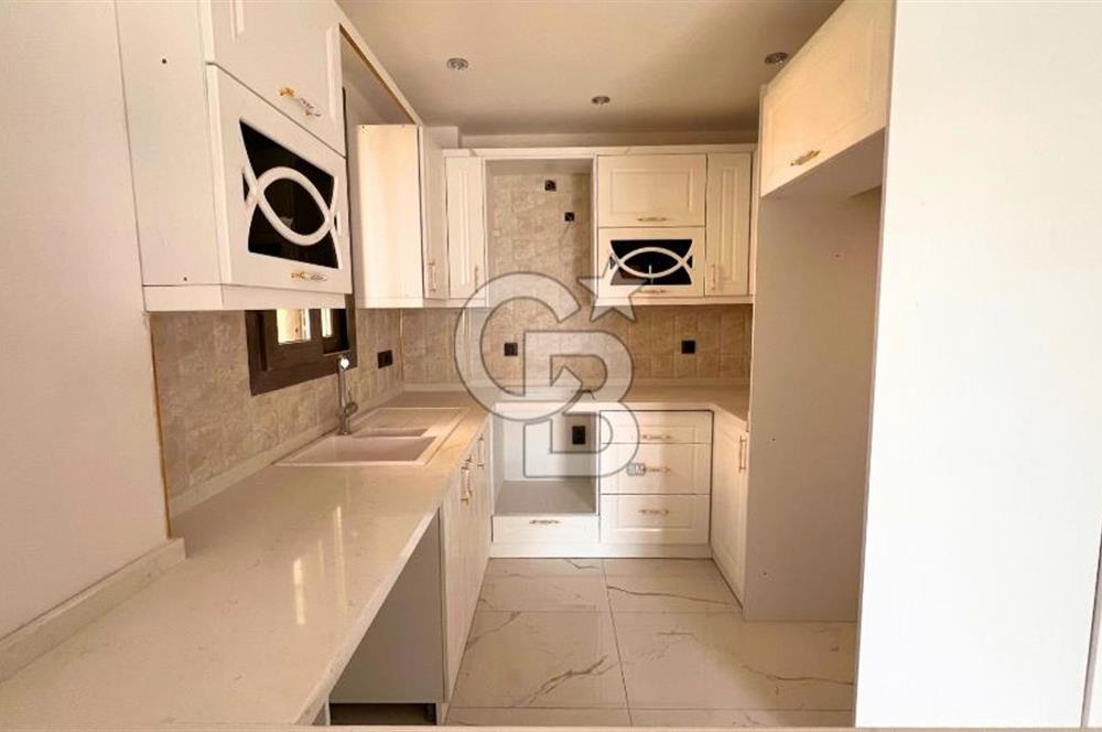 AYVALIK ALTINOVA İSKELE MEVKİİ SIFIR MÜSTAKİL TRİPLEX VİLLA 4+1