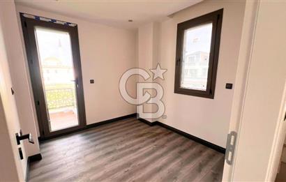 AYVALIK ALTINOVA İSKELE MEVKİİ SIFIR MÜSTAKİL TRİPLEX VİLLA 4+1