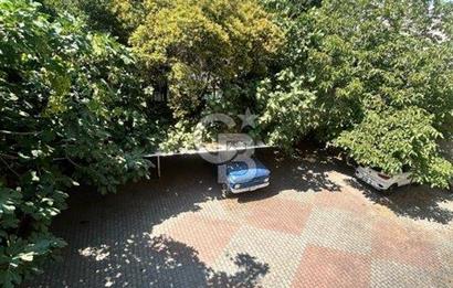 Fenerbahçe sahil tarafında eşyalı 4+1 balkonlu daire