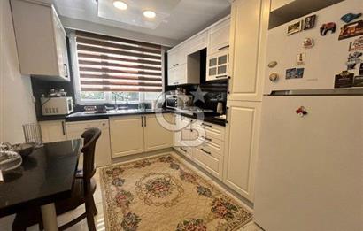 Fenerbahçe sahil tarafında eşyalı 4+1 balkonlu daire