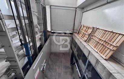 MALTEPE'DE CADDE ÜZERİ 3 KATLI 630M2 KİRA GETİRİLİ DÜKKAN
