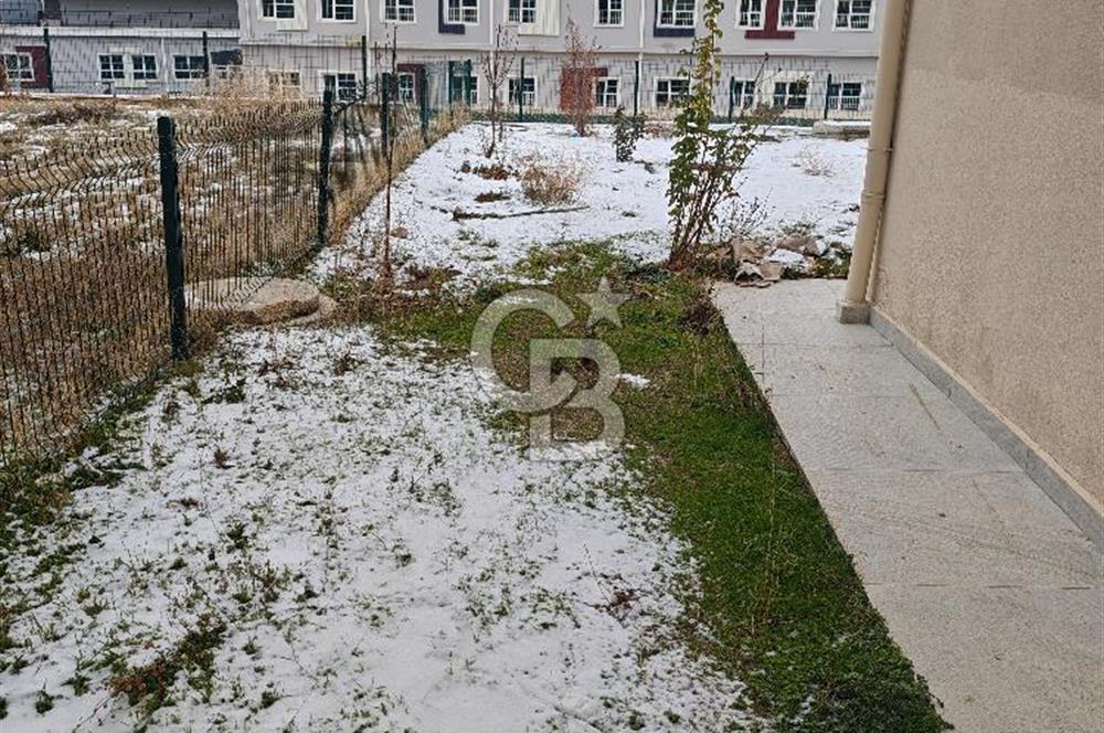 Beytepe Mavi Ladin Sitesinde 6+2 Müstakil Bahçeli Kiralık Villa