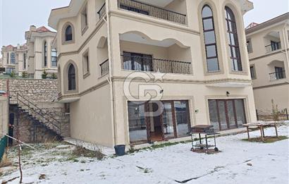 Beytepe Mavi Ladin Sitesinde 6+2 Müstakil Bahçeli Kiralık Villa
