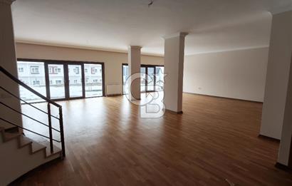 Beytepe Mavi Ladin Sitesinde 6+2 Müstakil Bahçeli Kiralık Villa