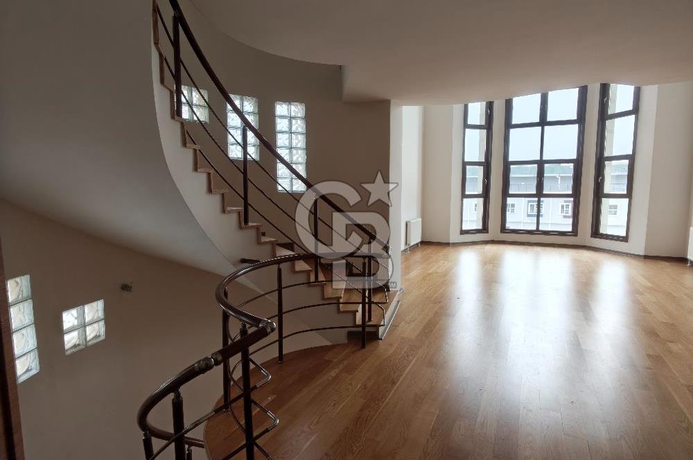 Beytepe Mavi Ladin Sitesinde 6+2 Müstakil Bahçeli Kiralık Villa