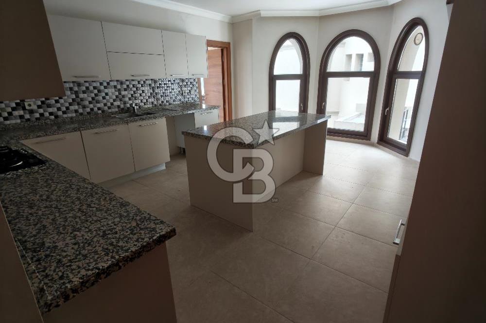 Beytepe Mavi Ladin Sitesinde 6+2 Müstakil Bahçeli Kiralık Villa