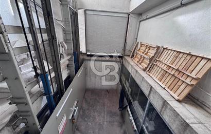 MALTEPE'DE CADDE ÜZERİ 3 KATLI 630M2 KİRA GETİRİLİ DÜKKAN