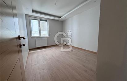 BOSTANCI MEYDANA YAKIN MESAFEDE 178M2 4+2 DUBLEKS DAİRE