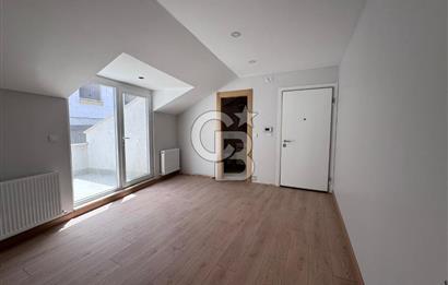 BOSTANCI MEYDANA YAKIN MESAFEDE 178M2 4+2 DUBLEKS DAİRE