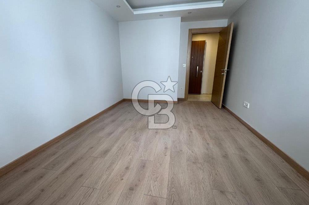BOSTANCI MEYDANA YAKIN MESAFEDE 178M2 4+2 DUBLEKS DAİRE