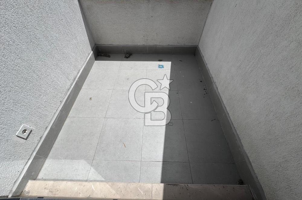 BOSTANCI MEYDANA YAKIN MESAFEDE 178M2 4+2 DUBLEKS DAİRE