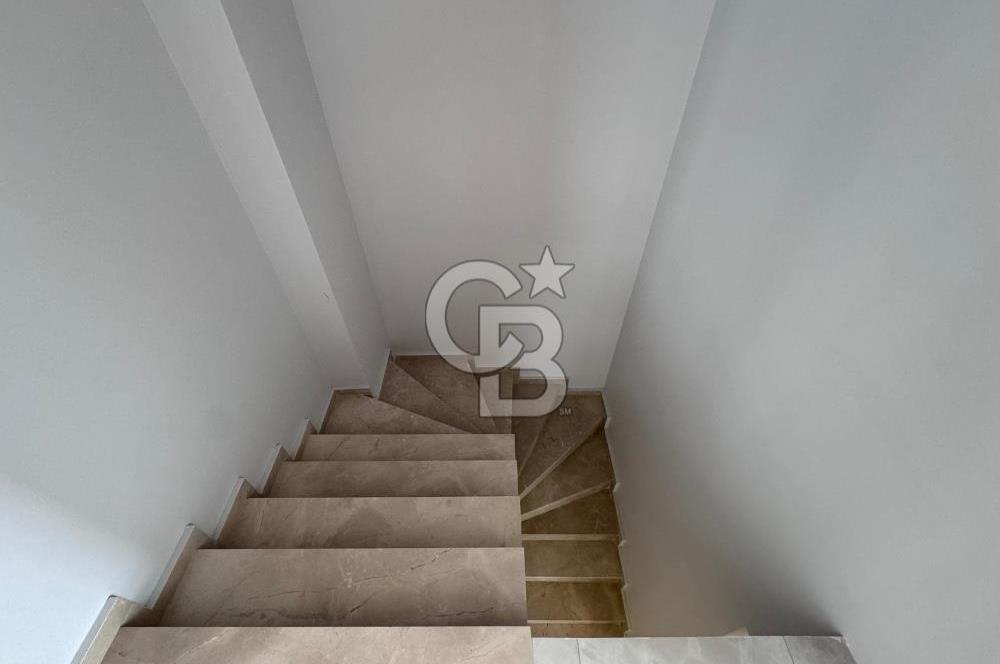 BOSTANCI MEYDANA YAKIN MESAFEDE 178M2 4+2 DUBLEKS DAİRE