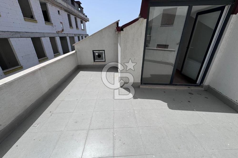 BOSTANCI MEYDANA YAKIN MESAFEDE 178M2 4+2 DUBLEKS DAİRE