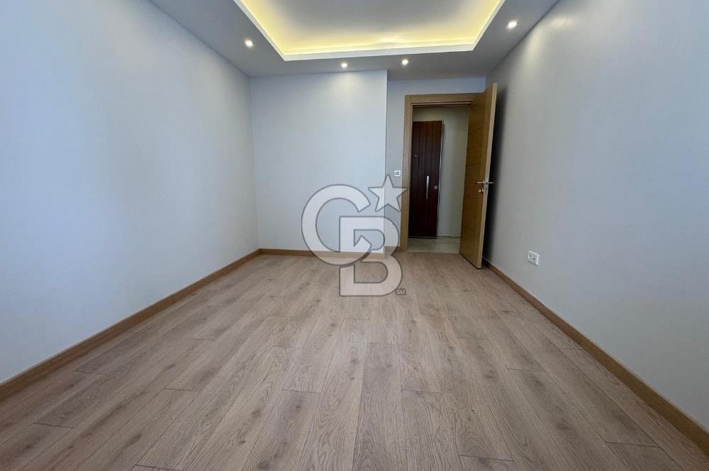 BOSTANCI MEYDANA YAKIN MESAFEDE 178M2 4+2 DUBLEKS DAİRE