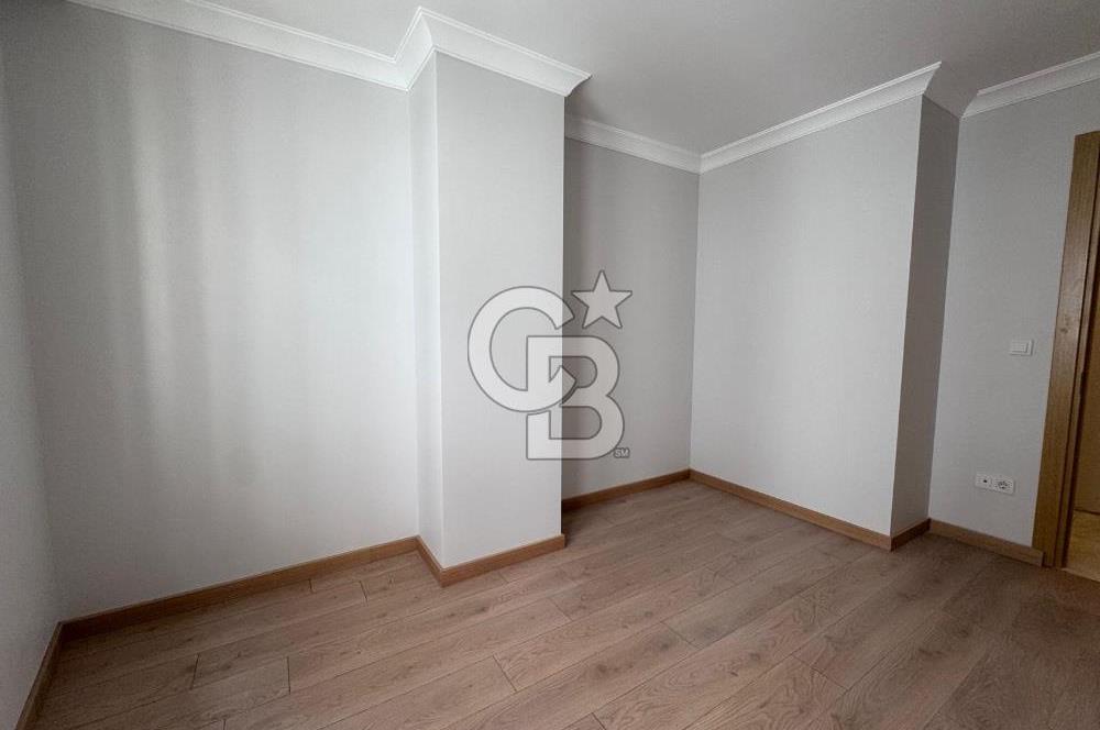 BOSTANCI MEYDANA YAKIN MESAFEDE 178M2 4+2 DUBLEKS DAİRE