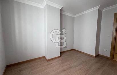 BOSTANCI MEYDANA YAKIN MESAFEDE 178M2 4+2 DUBLEKS DAİRE