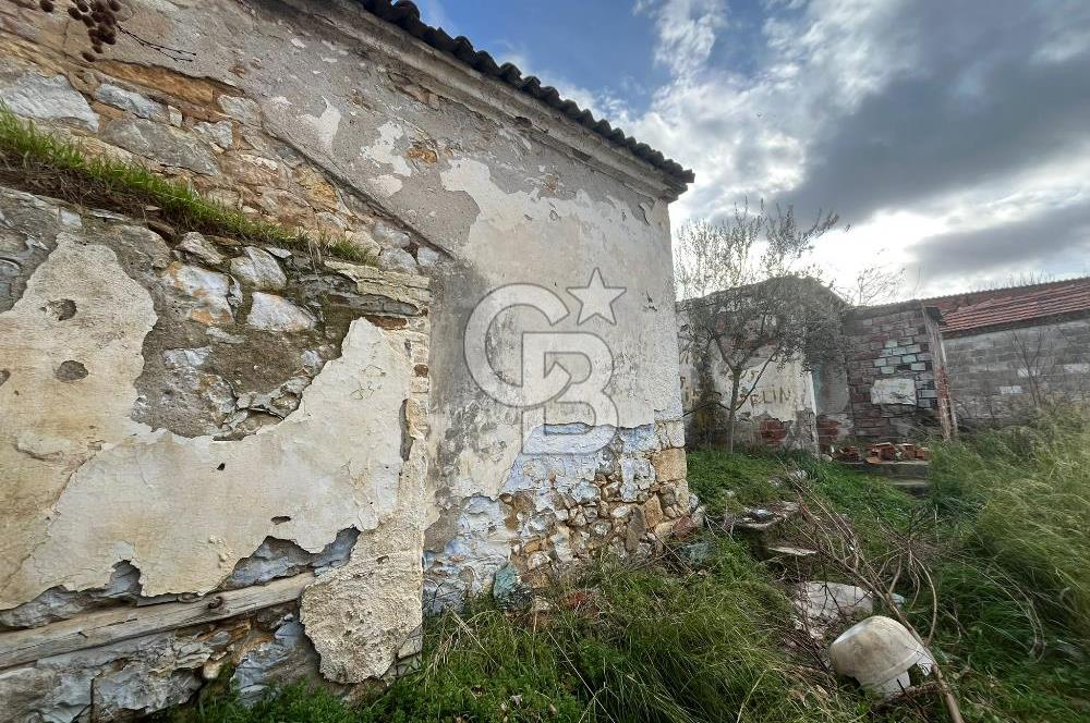 Bergama Zeytindağ Satılık Müstakil Taş Ev Ve Arsas