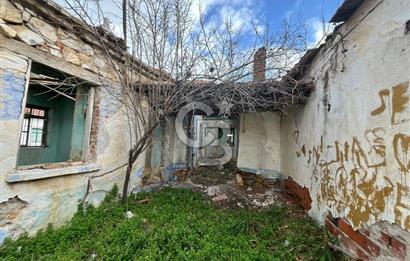 Bergama Zeytindağ Satılık Müstakil Taş Ev Ve Arsas