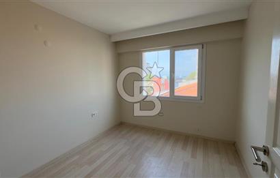 C.B.ROUTE | DİKİLİ İSMETPAŞADA ÇARŞI İÇİNDE KİRALIK FERAH DAİRE