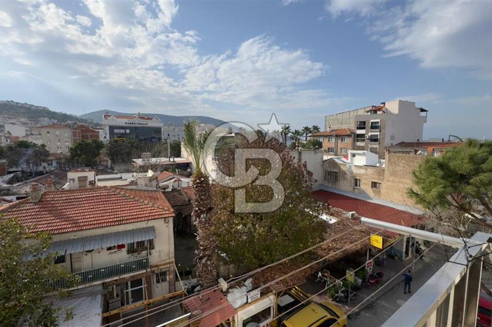 C.B.ROUTE | DİKİLİ İSMETPAŞADA ÇARŞI İÇİNDE KİRALIK FERAH DAİRE