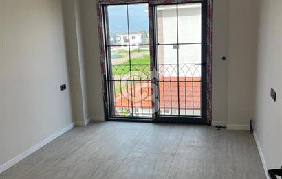 AYVALIK ALTINOVA’DA DENİZE 250 M. LÜKS VİLLA