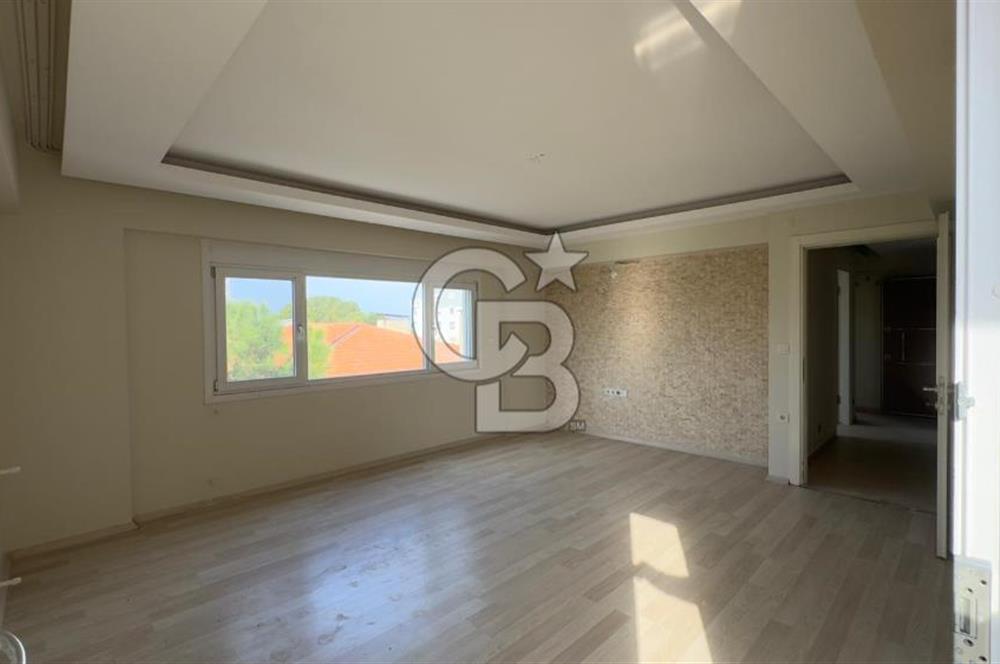 C.B.ROUTE | DİKİLİ İSMETPAŞADA ÇARŞI İÇİNDE KİRALIK FERAH DAİRE