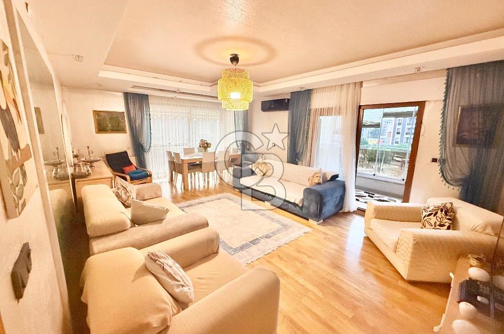 Bornova Avcılar Mirarda park  sitesi 3+1 