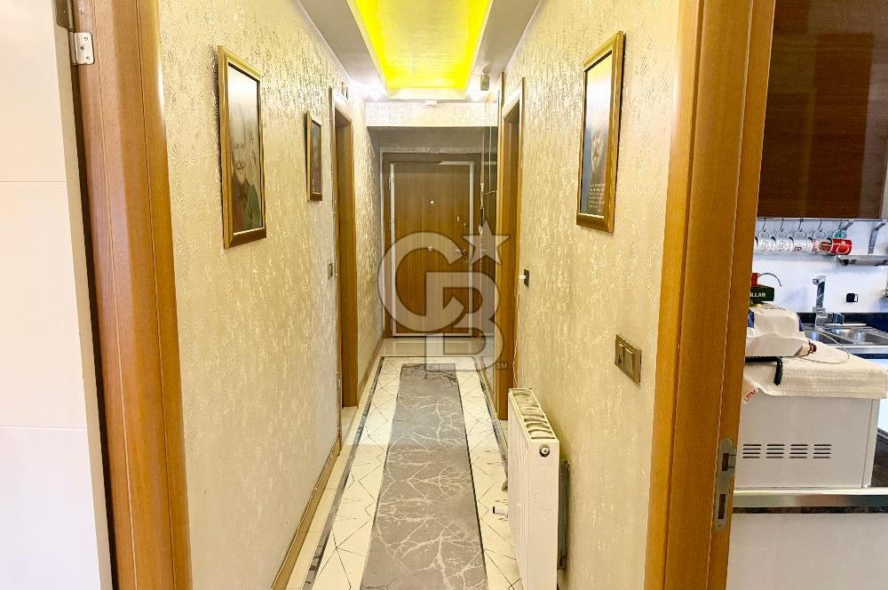 Bornova Avcılar Mirarda park  sitesi 3+1 