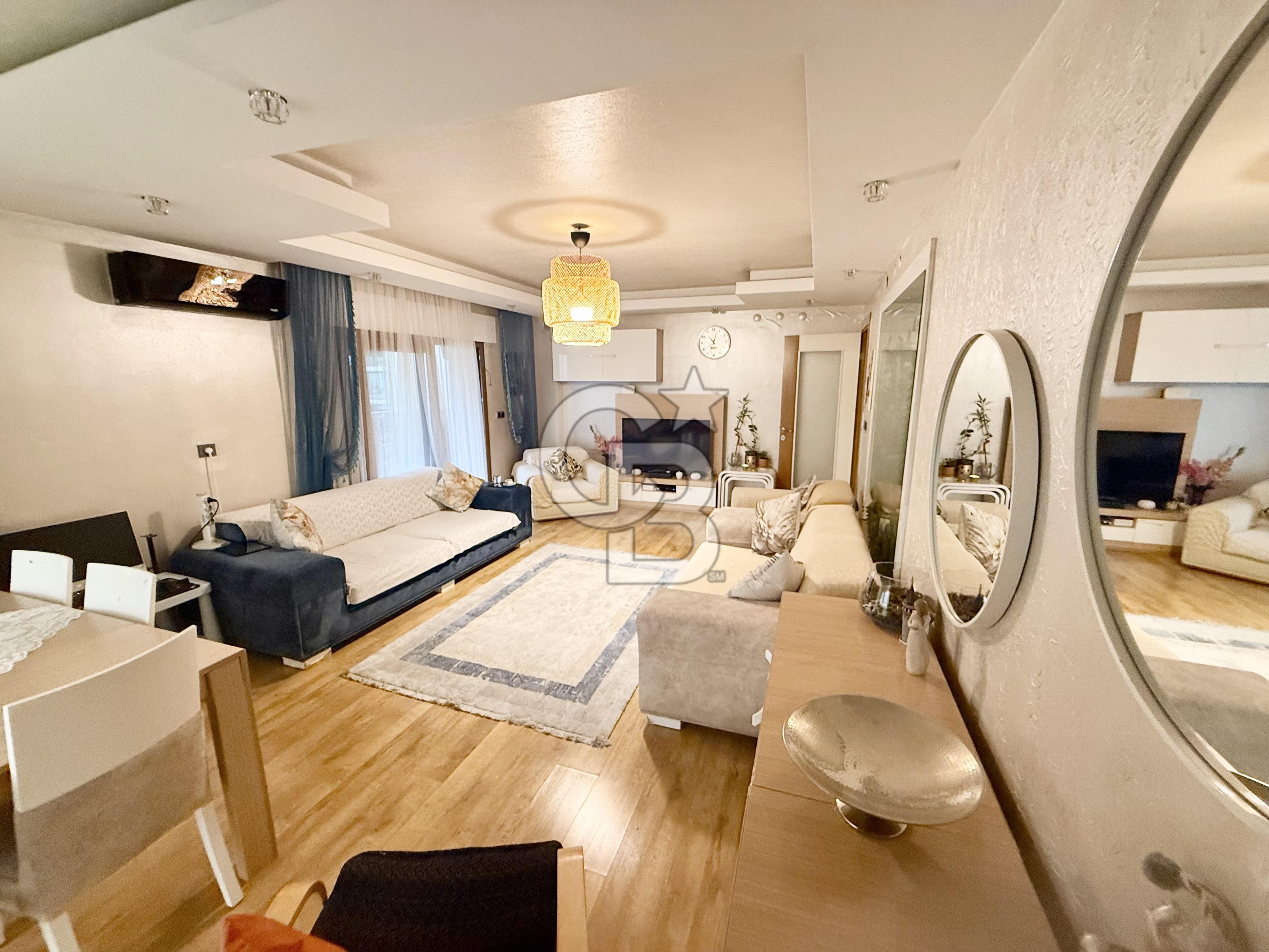 Bornova Avcılar Mirarda park  sitesi 3+1 