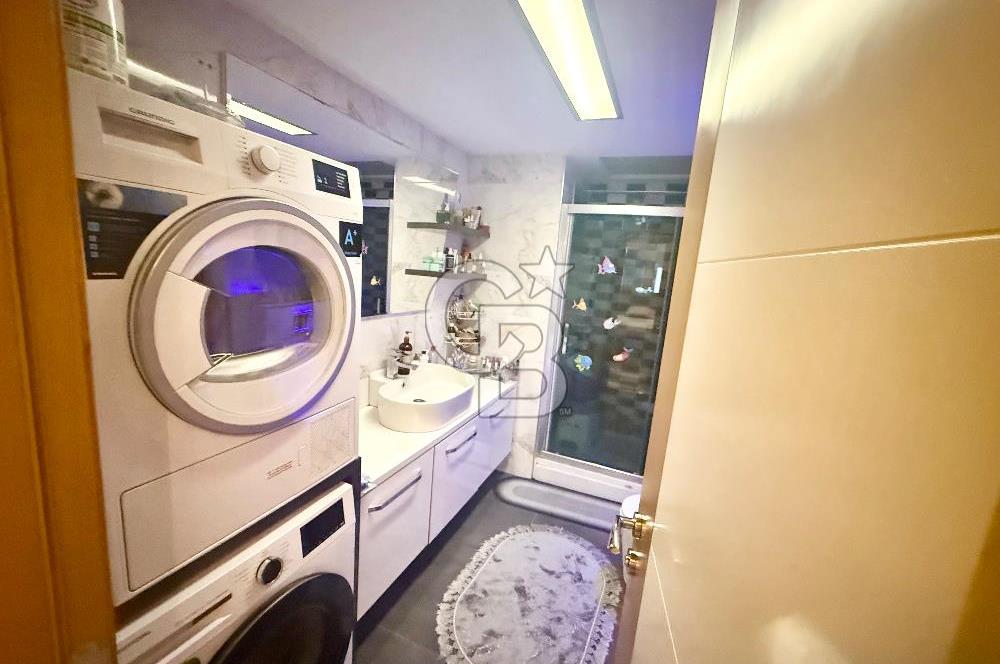 Bornova Avcılar Mirarda park  sitesi 3+1 