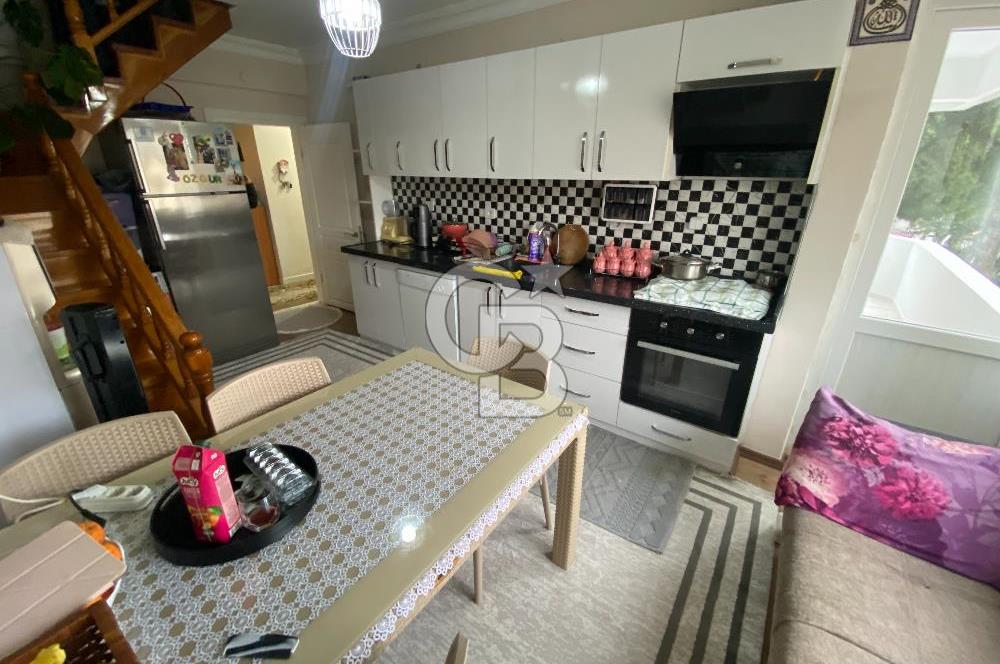 ALTINOLUK'TA ÜÇ CEPHESİ AÇIK İKİ AYRI GİRİŞLİ DUBLEKS