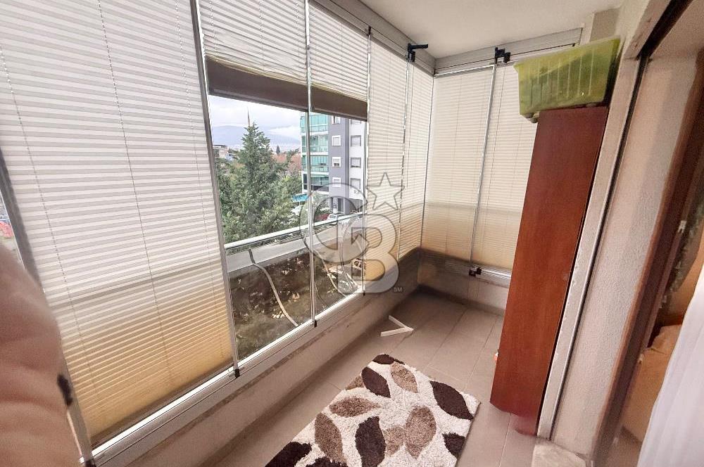 Bornova Avcılar Mirarda park  sitesi 3+1 